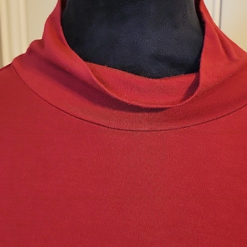Torrid Red long sleeve Knit Top size 3 (3x) - Picture 7 of 9